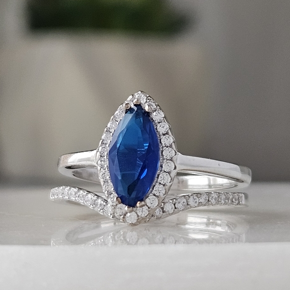 Blue Sapphire Gemstone marquise ring set, 925 Sterling Silver Charmed Aroma - Picture 3 of 4